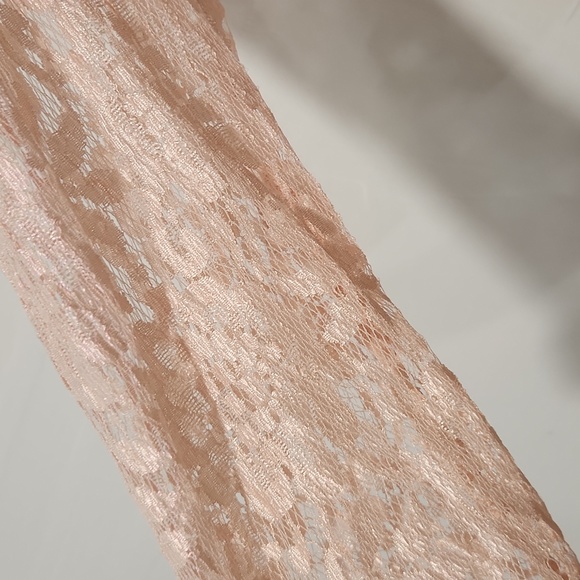 Dusty rose size 10 drop waist lace and ruffle dress - Picture 2 of 3